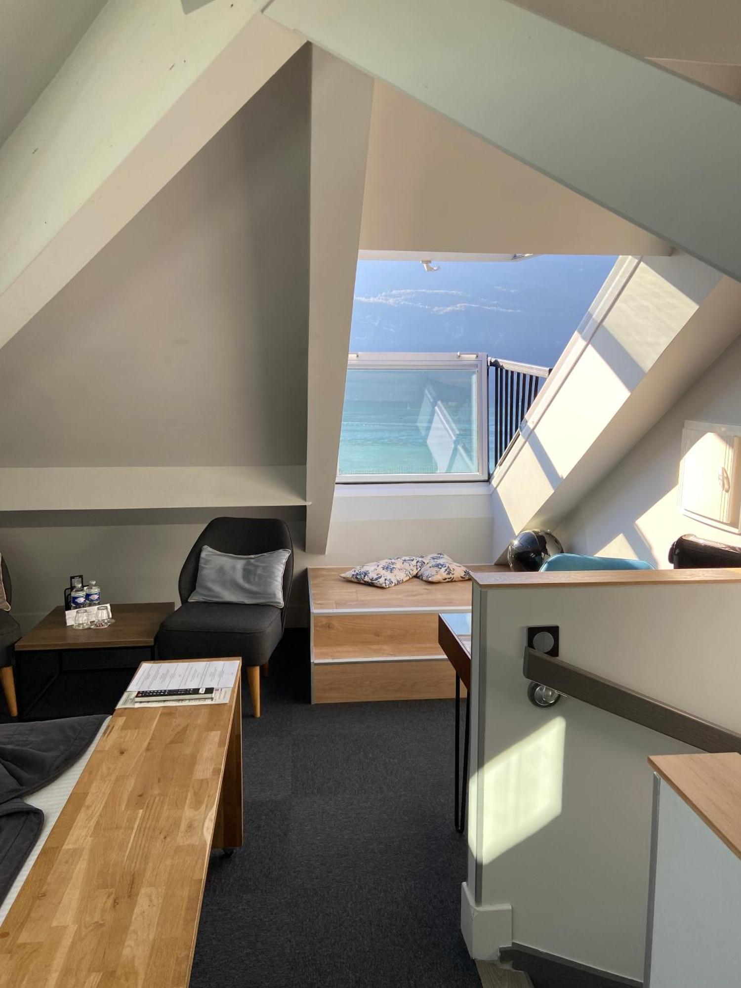 Les Suites Du Lac Aix-les-Bains Szoba fotó