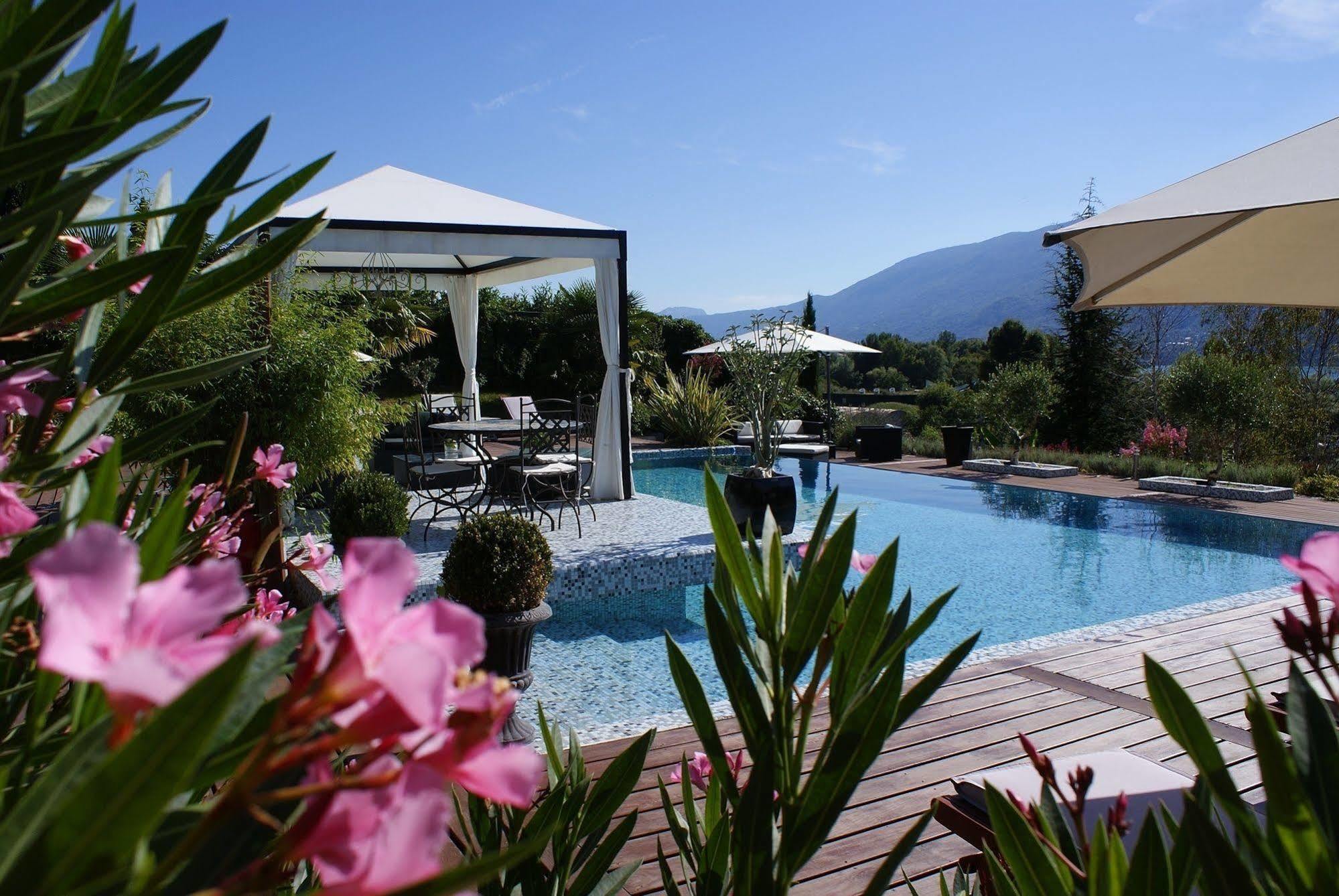 Les Suites Du Lac Aix-les-Bains Kültér fotó